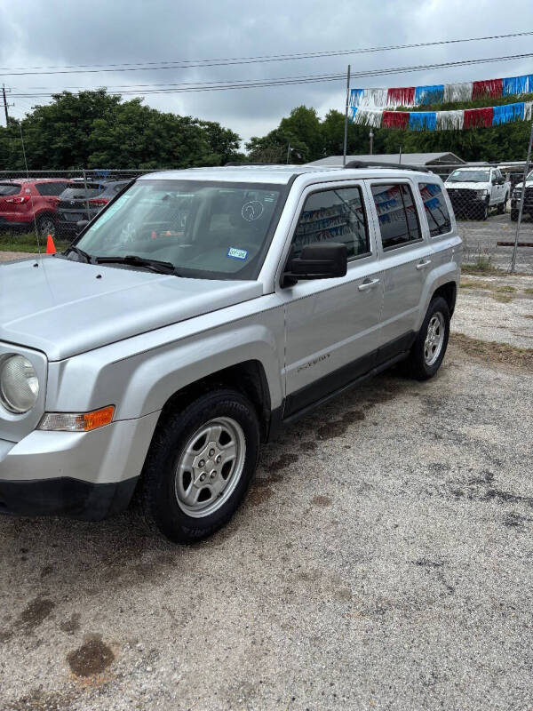 jeep patriot 2011 1J4NT1GA2BD133303 image jeep patriot 2011 1J4NT1GA2BD133303 image