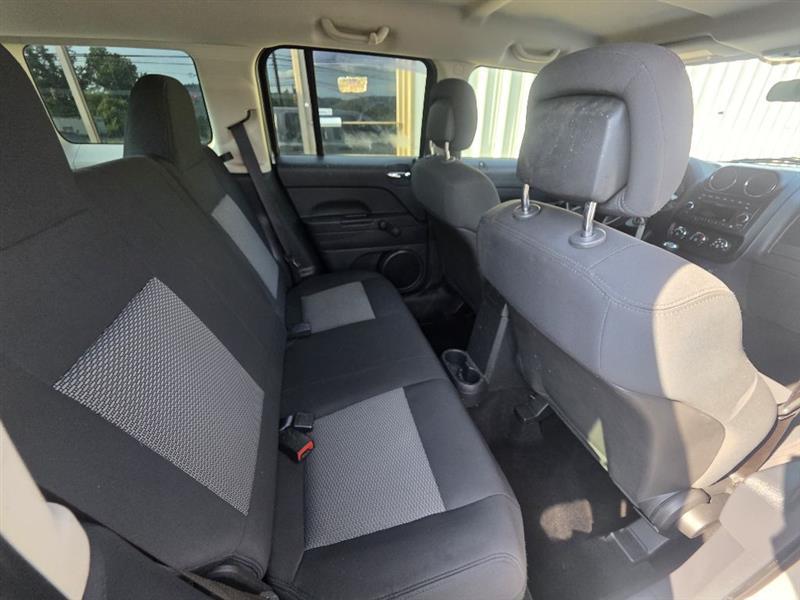 jeep patriot 2010 1J4NT2GA1AD526018 image jeep patriot 2010 1J4NT2GA1AD526018 image