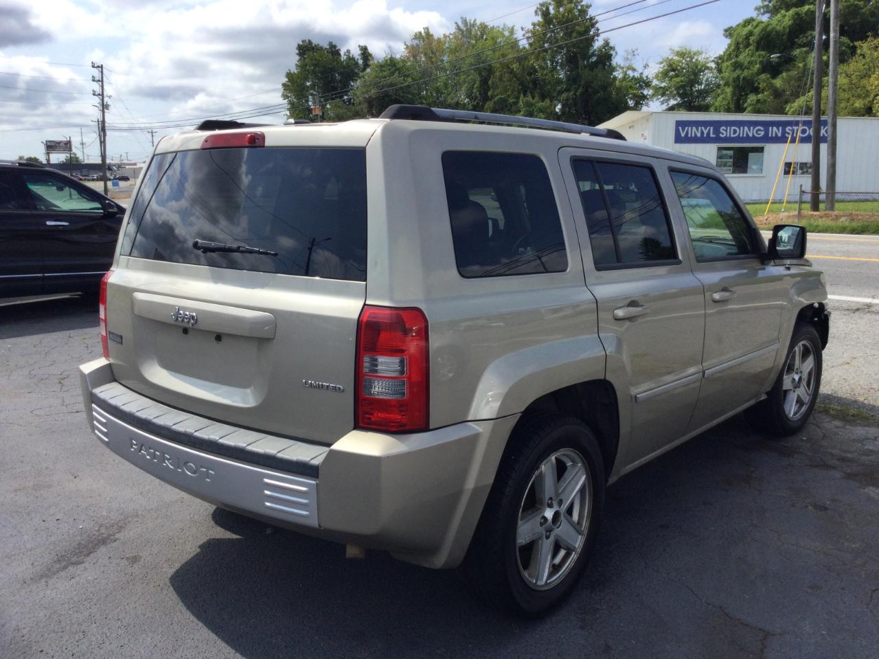 jeep patriot 2010 1J4NT4GB7AD638343 image jeep patriot 2010 1J4NT4GB7AD638343 image