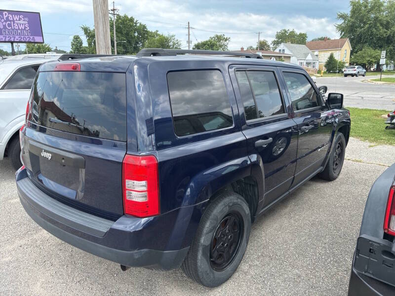 jeep patriot 2014 1C4NJPBA9ED690672 image jeep patriot 2014 1C4NJPBA9ED690672 image