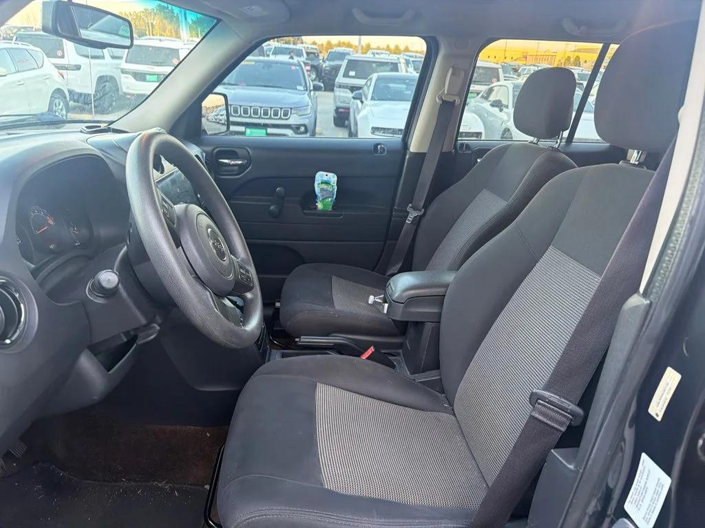 jeep patriot 2014 1C4NJRBB4ED831152 image jeep patriot 2014 1C4NJRBB4ED831152 image