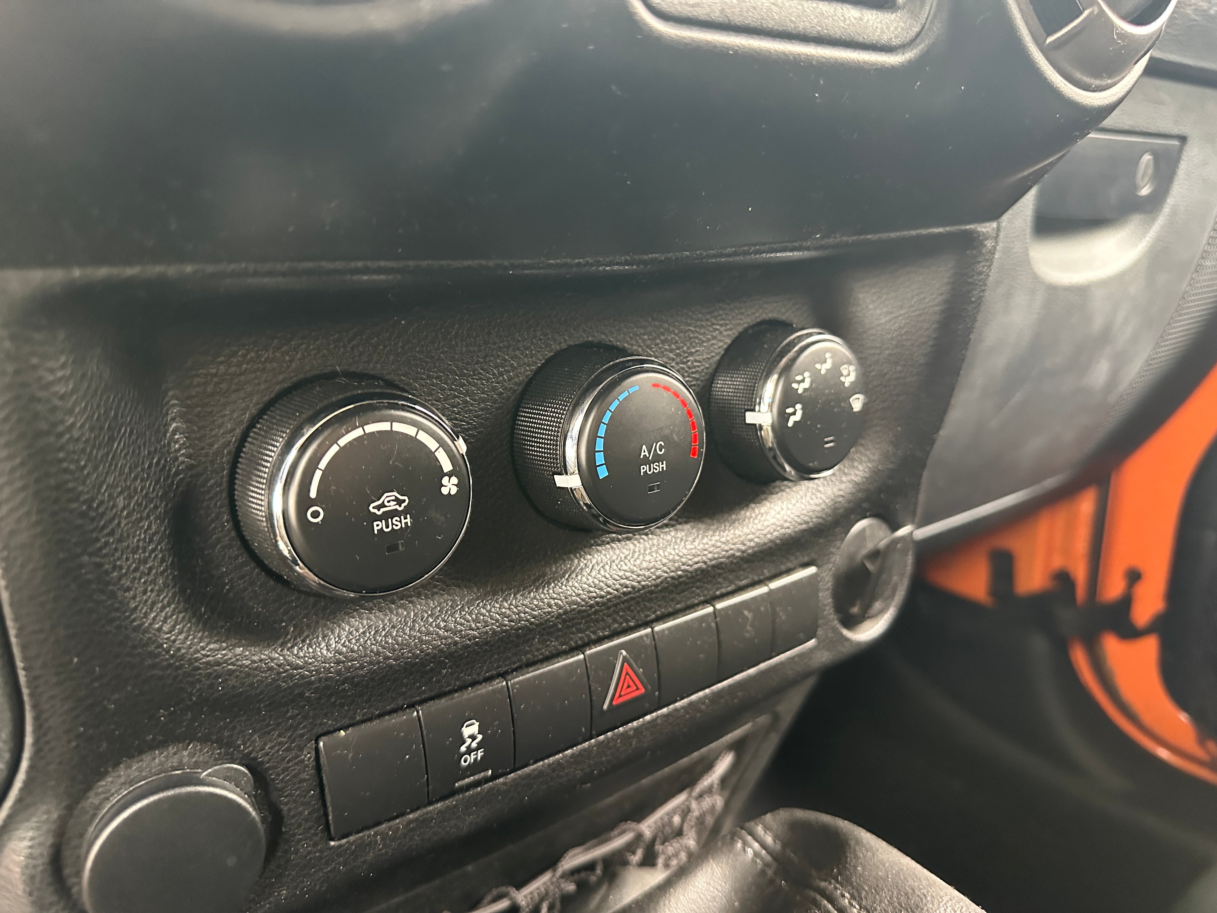 jeep wrangler 2013 1C4AJWAG0DL554319 image jeep wrangler 2013 1C4AJWAG0DL554319 image