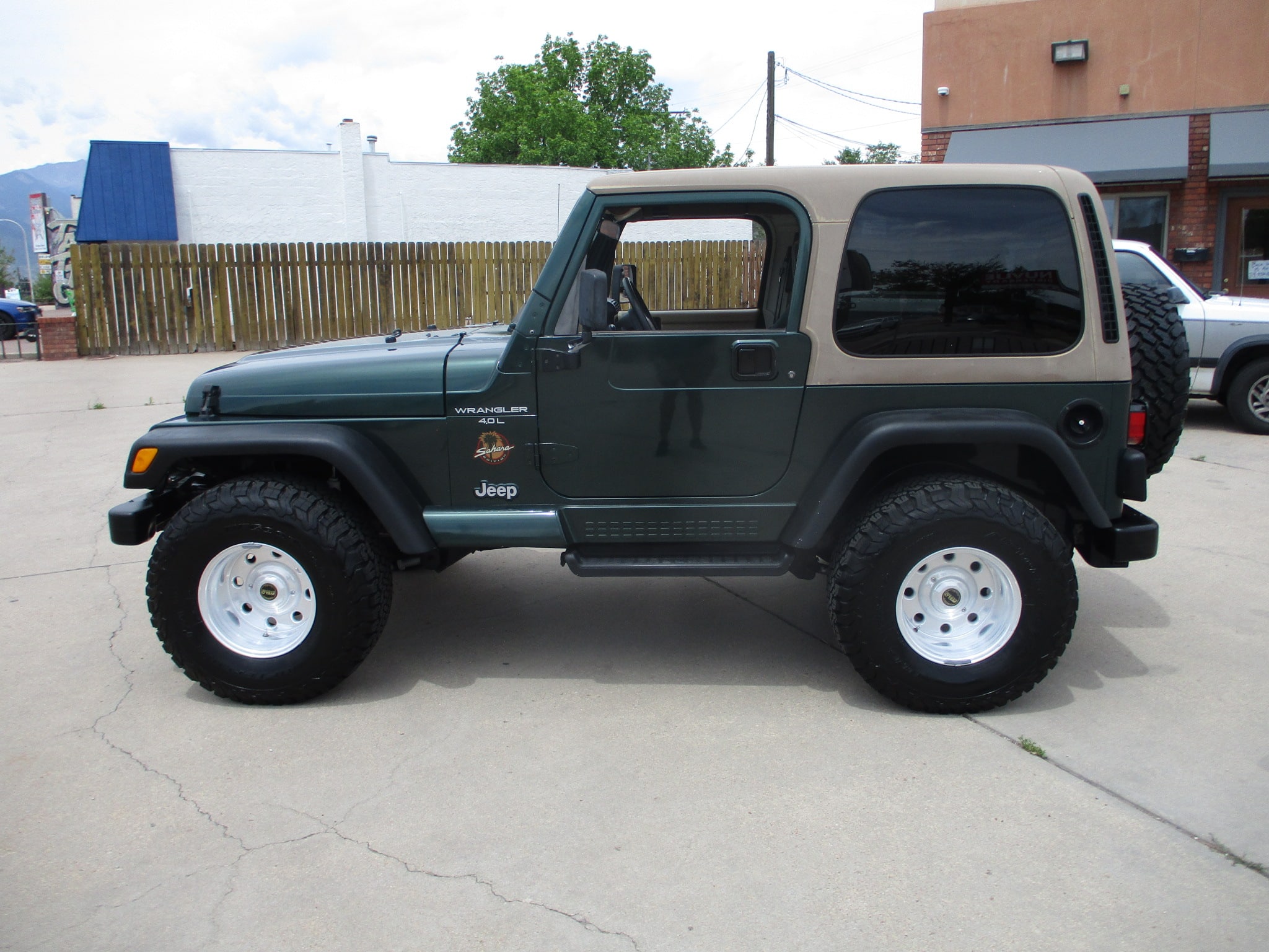 jeep wrangler 2001 1J4FA59S11P311321 image jeep wrangler 2001 1J4FA59S11P311321 image
