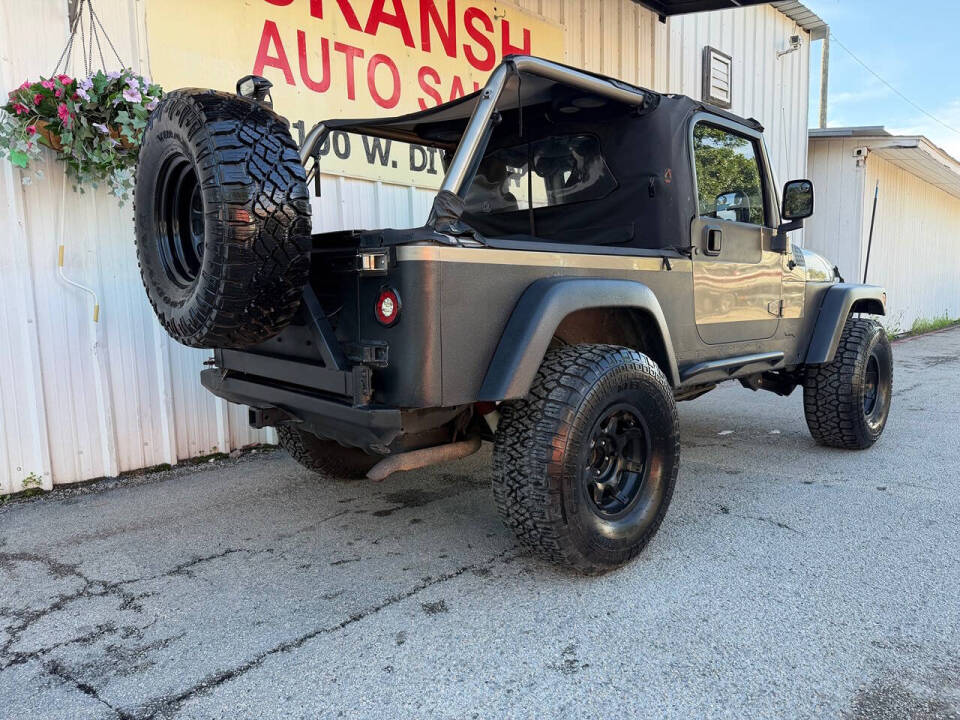 jeep wrangler 2005 1J4FA44SX5P300700 image jeep wrangler 2005 1J4FA44SX5P300700 image