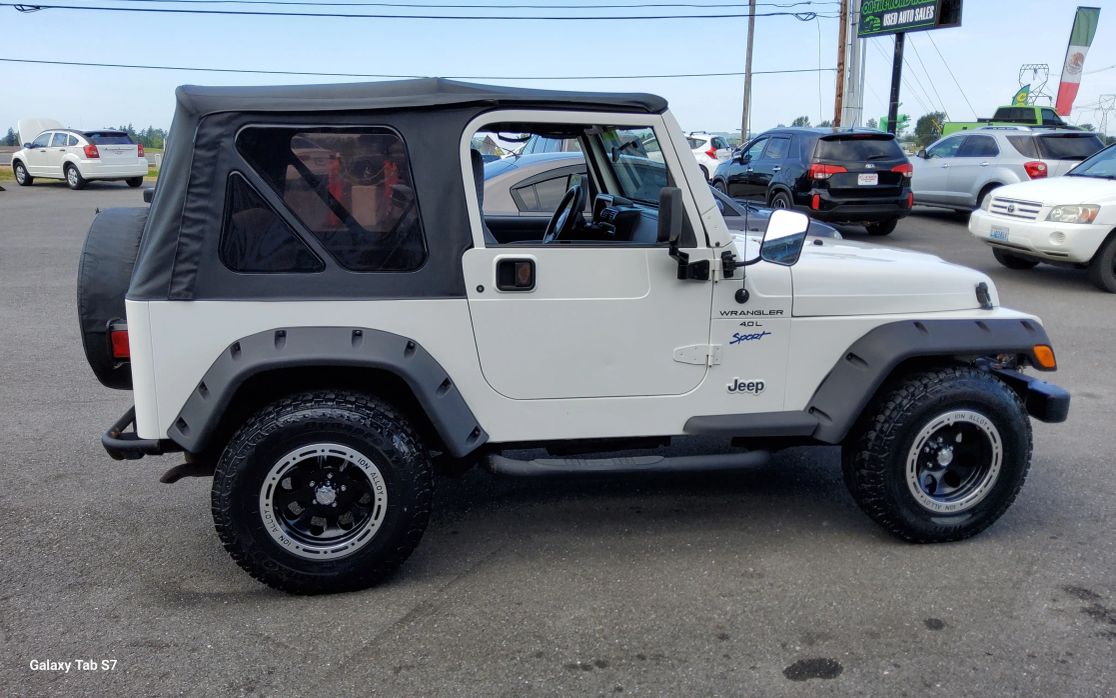 jeep wrangler 1999 1J4FY19S2XP446305 image jeep wrangler 1999 1J4FY19S2XP446305 image