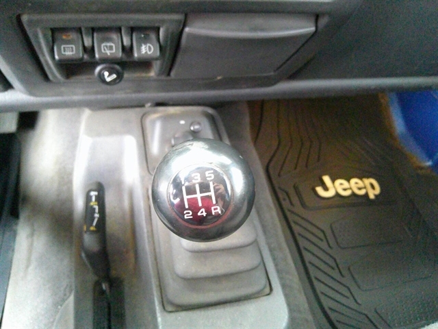 jeep wrangler 1999 1J4FY19S3XP408629 image jeep wrangler 1999 1J4FY19S3XP408629 image