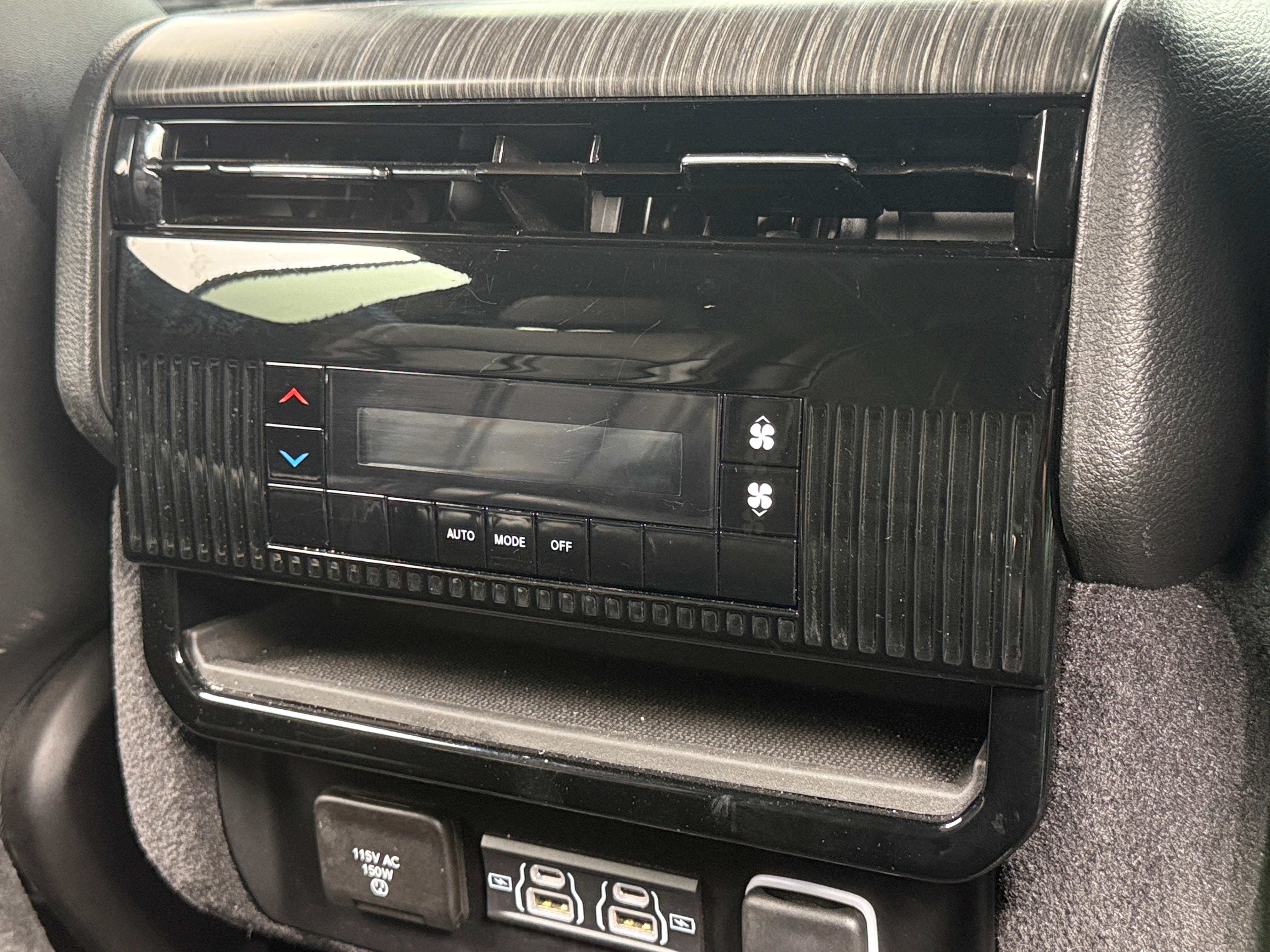 jeep wagoneer 2024 1C4SJVBP5RS138938 image jeep wagoneer 2024 1C4SJVBP5RS138938 image