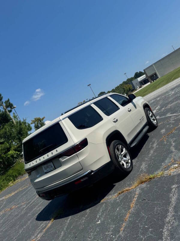 jeep wagoneer 2022 1C4SJUAT6NS184720 image jeep wagoneer 2022 1C4SJUAT6NS184720 image