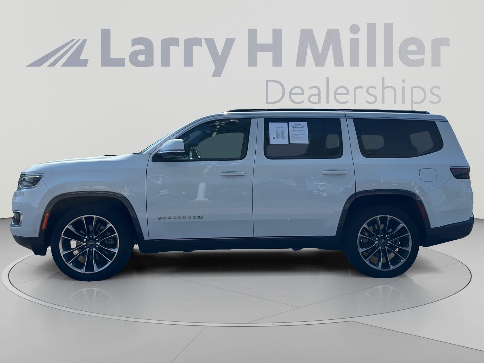 jeep wagoneer 2022 1C4SJVDT4NS212564 image jeep wagoneer 2022 1C4SJVDT4NS212564 image