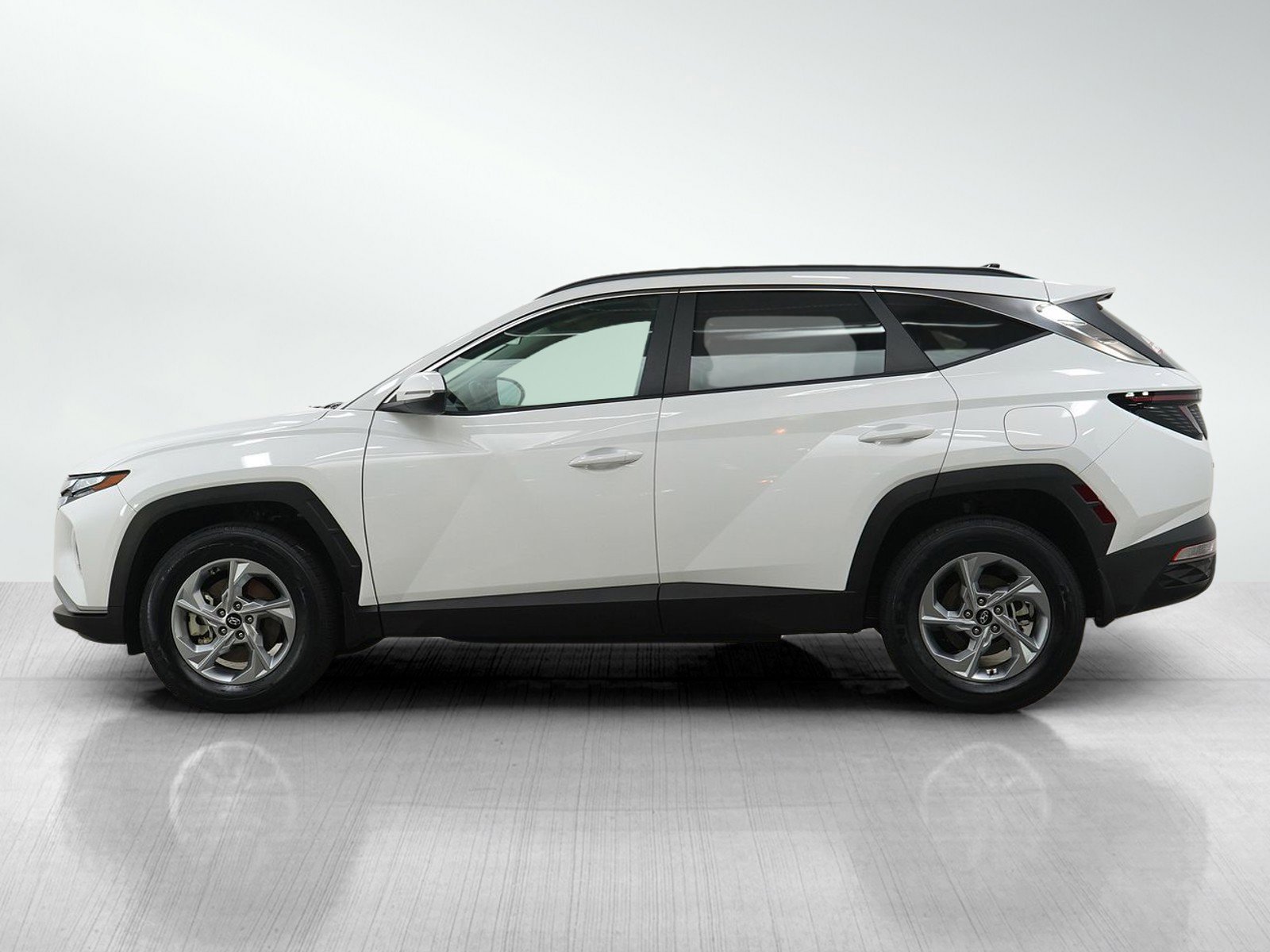 hyundai tucson 2023 5NMJBCAE8PH271523 image hyundai tucson 2023 5NMJBCAE8PH271523 image