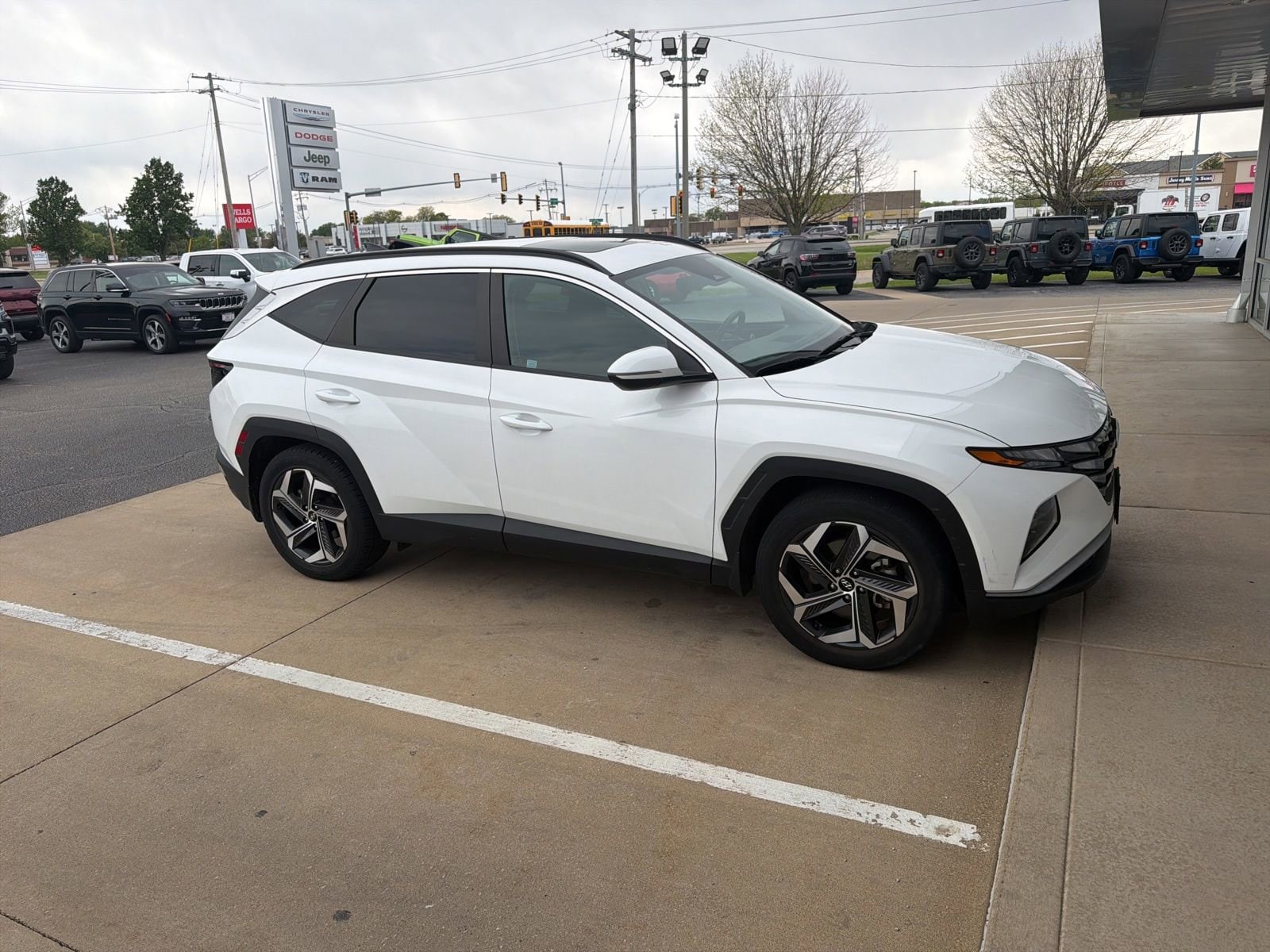 hyundai tucson 2023 5NMJF3AE2PH220569 image hyundai tucson 2023 5NMJF3AE2PH220569 image