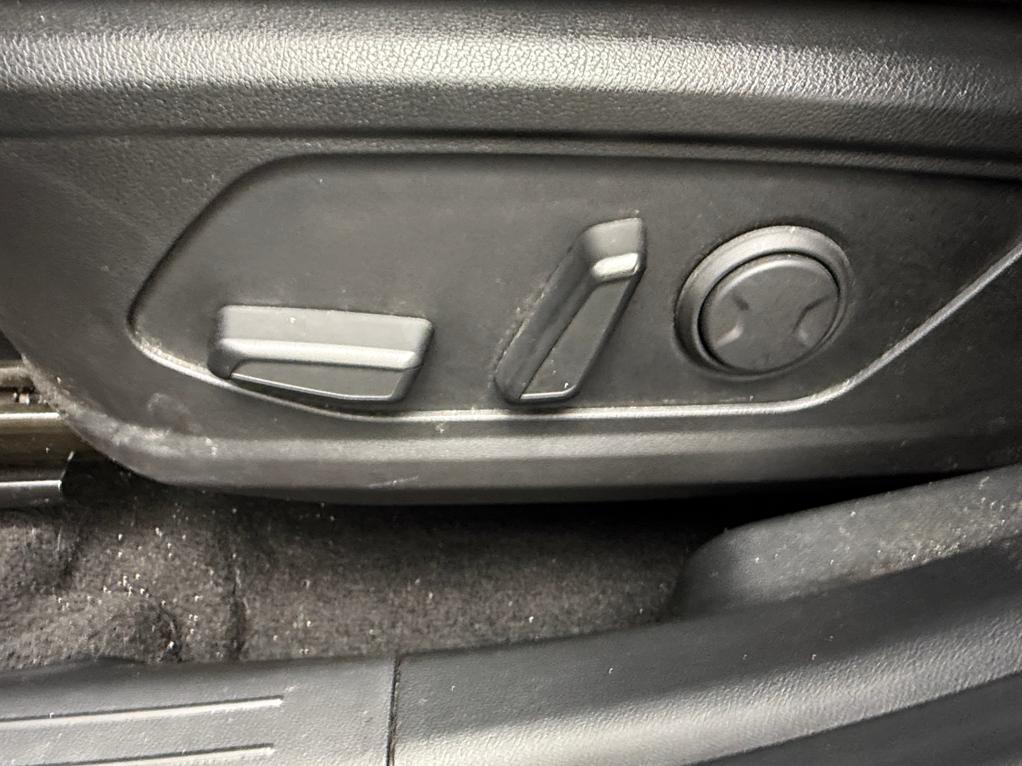hyundai tucson 2023 5NMJBCAE3PH229101 image hyundai tucson 2023 5NMJBCAE3PH229101 image