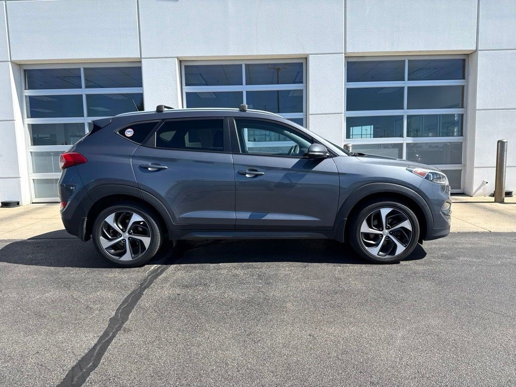 hyundai tucson 2016 KM8J3CA28GU138333 image hyundai tucson 2016 KM8J3CA28GU138333 image