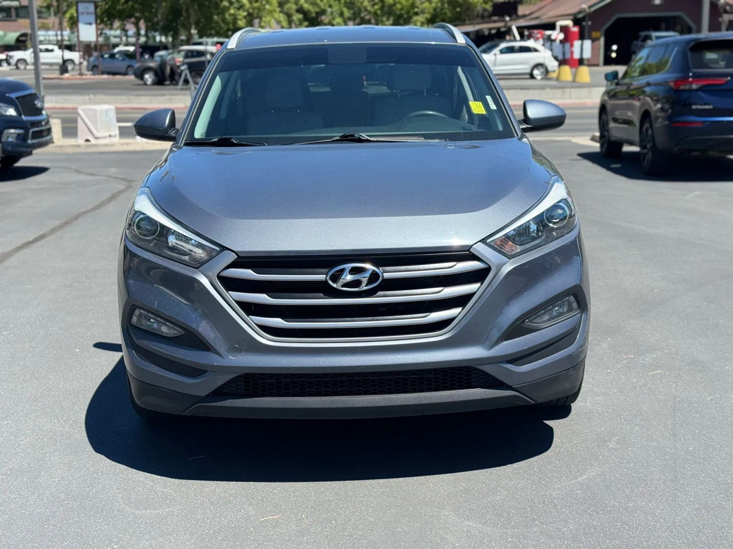 hyundai tucson 2018 KM8J3CA40JU705207 image hyundai tucson 2018 KM8J3CA40JU705207 image