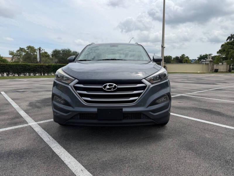 hyundai tucson 2017 KM8J3CA44HU417460 image hyundai tucson 2017 KM8J3CA44HU417460 image