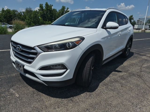 hyundai tucson 2017 KM8J3CA29HU375575 image hyundai tucson 2017 KM8J3CA29HU375575 image