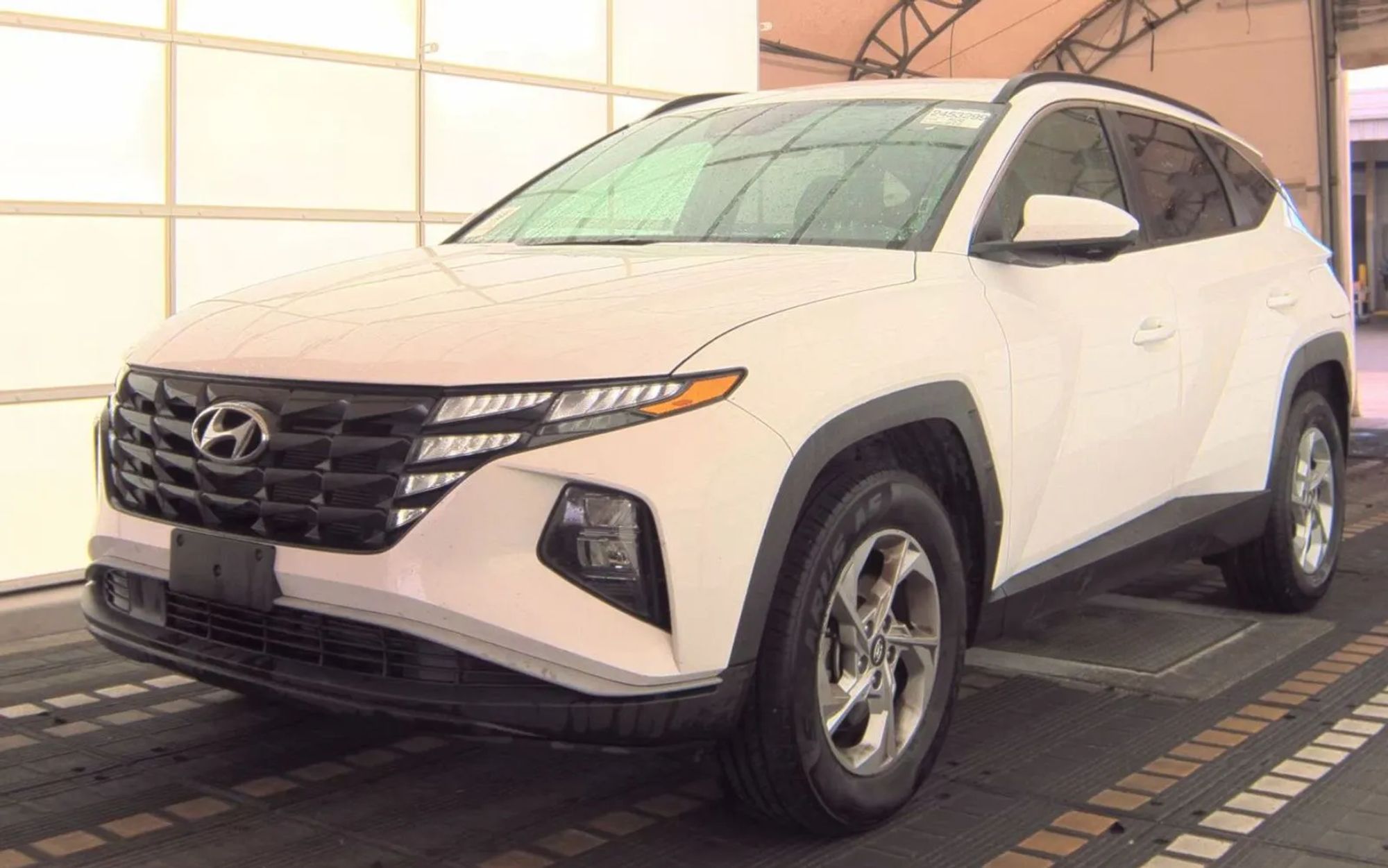 hyundai tucson 2024 5NMJBCDE4RH307223 image hyundai tucson 2024 5NMJBCDE4RH307223 image