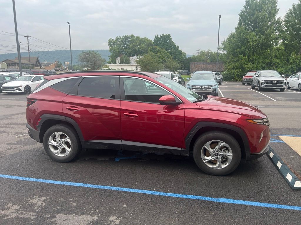 hyundai tucson 2024 5NMJBCDE9RH410671 image hyundai tucson 2024 5NMJBCDE9RH410671 image