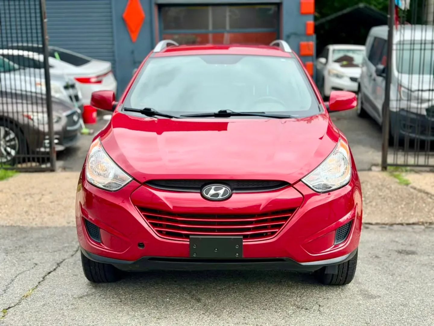 hyundai tucson 2010 KM8JUCAC5AU042401 image hyundai tucson 2010 KM8JUCAC5AU042401 image