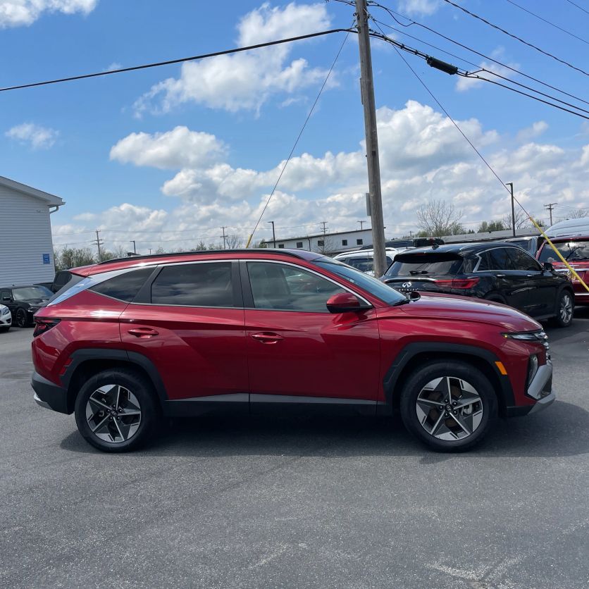 hyundai tucson 2025 5NMJBCDE1SH469915 image hyundai tucson 2025 5NMJBCDE1SH469915 image