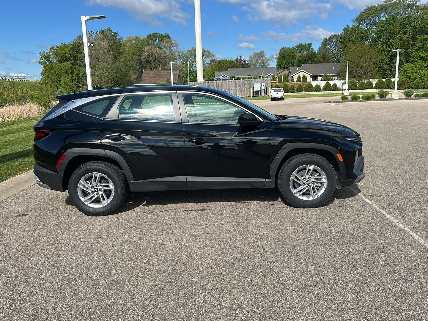 hyundai tucson 2025 5NMJACDE8SH463905 image hyundai tucson 2025 5NMJACDE8SH463905 image