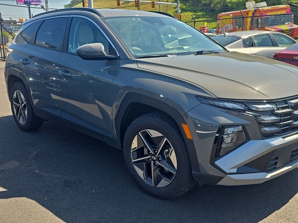 hyundai tucson 2025 5NMJBCDE2SH573300 image hyundai tucson 2025 5NMJBCDE2SH573300 image