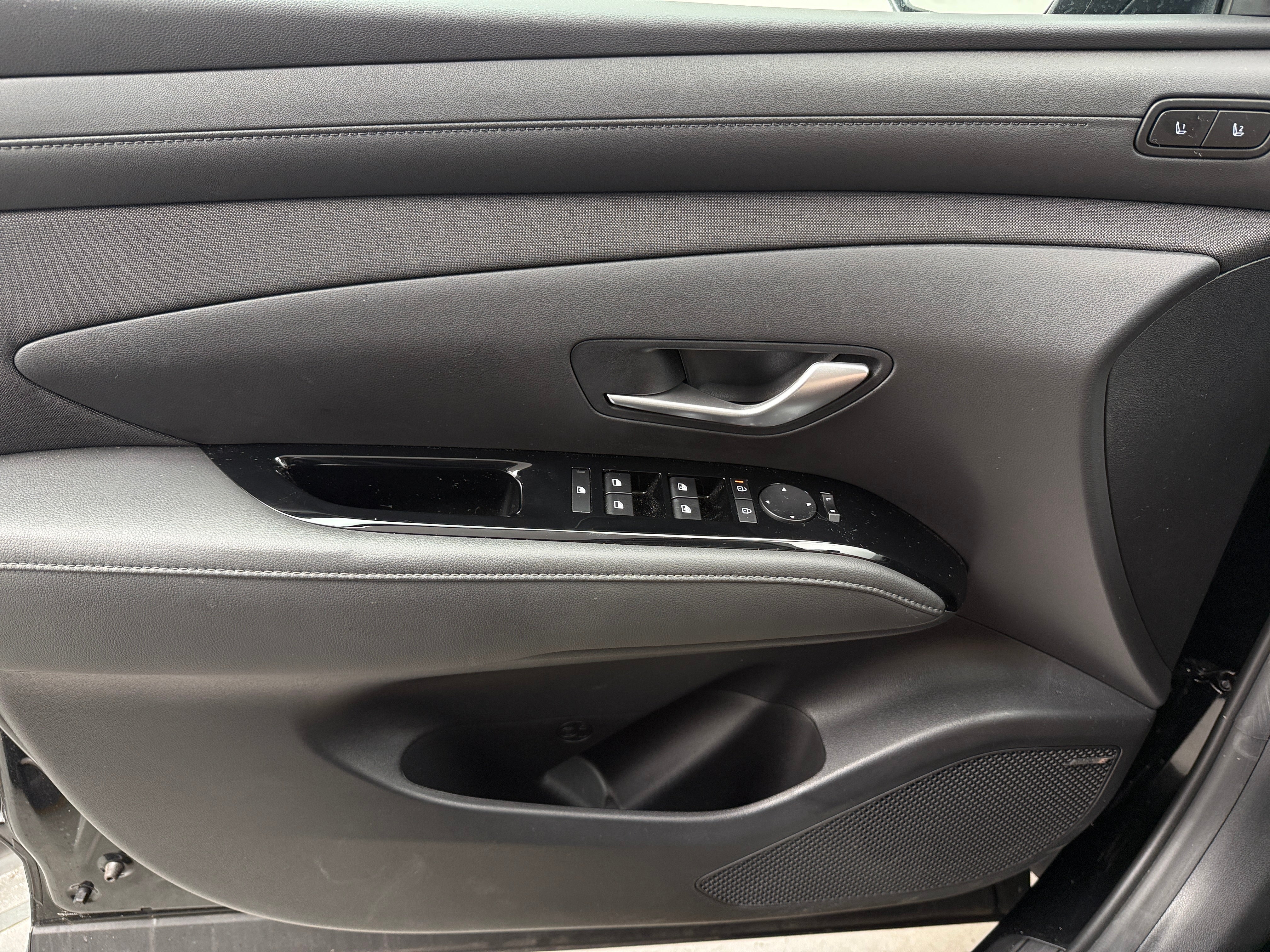 hyundai tucson 2025 5NMJE3DE6SH603860 image hyundai tucson 2025 5NMJE3DE6SH603860 image