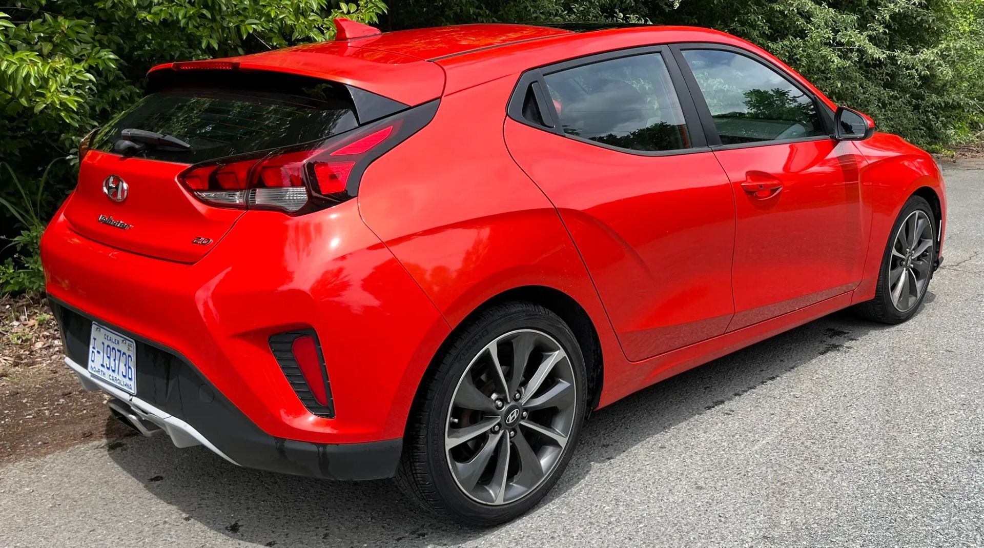 hyundai veloster 2019 KMHTG6AFXKU007530 image hyundai veloster 2019 KMHTG6AFXKU007530 image