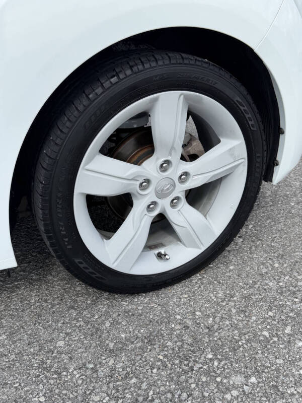 hyundai veloster 2014 KMHTC6AD6EU207285 image hyundai veloster 2014 KMHTC6AD6EU207285 image