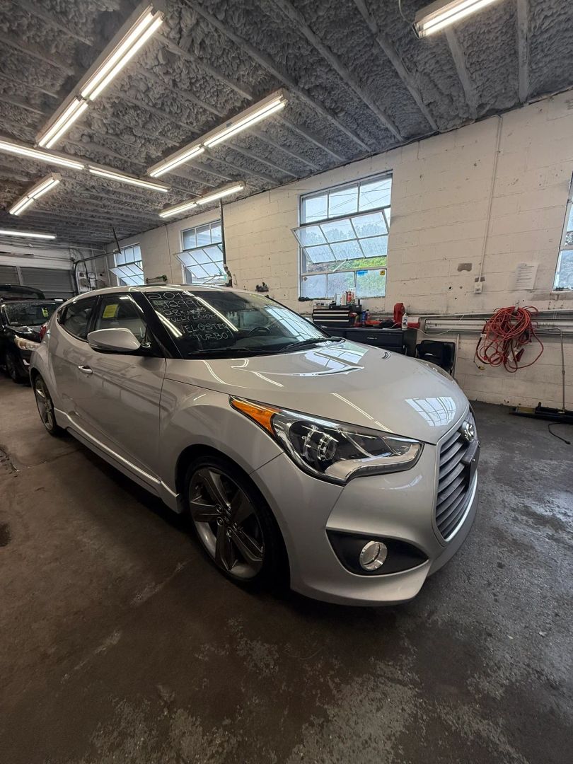 hyundai veloster 2015 KMHTC6AE2FU232470 image hyundai veloster 2015 KMHTC6AE2FU232470 image