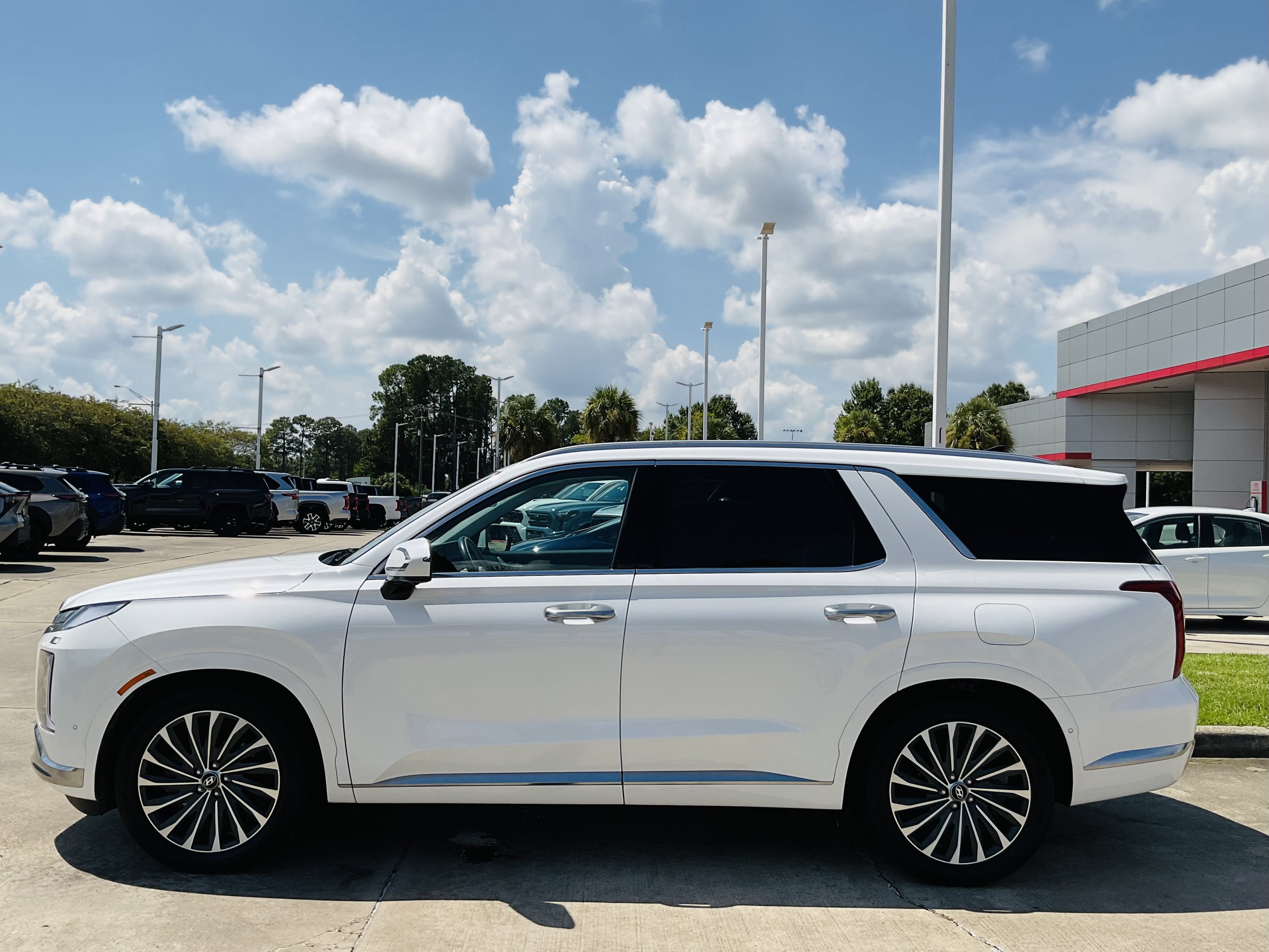hyundai palisade 2024 KM8R74GEXRU770901 image