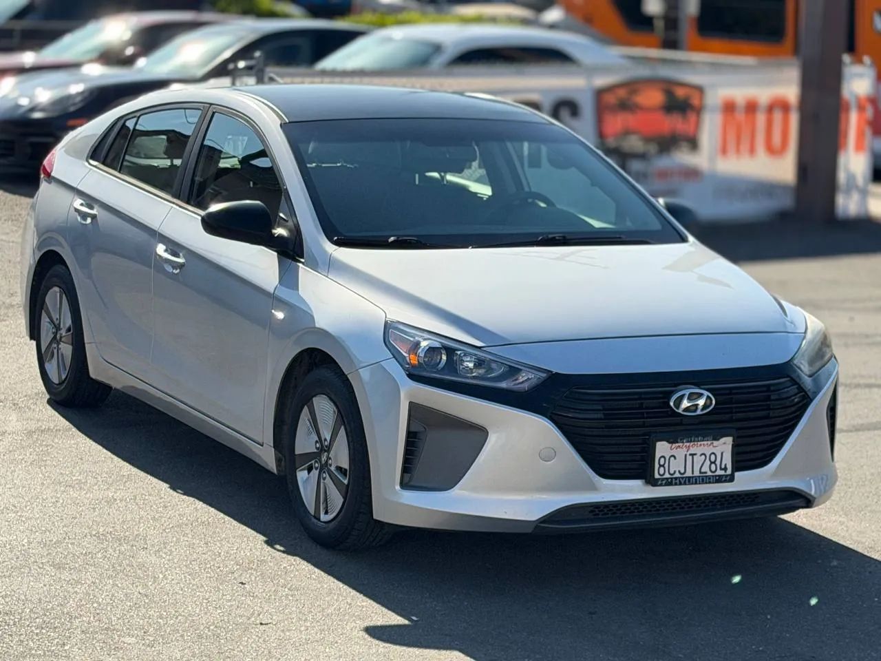 hyundai ioniq 2018 KMHC65LC7JU065660 image hyundai ioniq 2018 KMHC65LC7JU065660 image