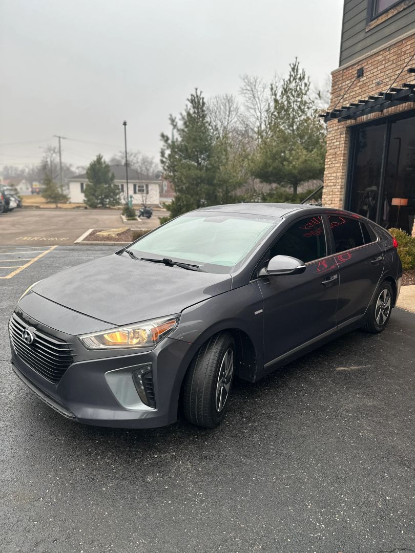 hyundai ioniq 2018 KMHC75LC3JU062235 image hyundai ioniq 2018 KMHC75LC3JU062235 image