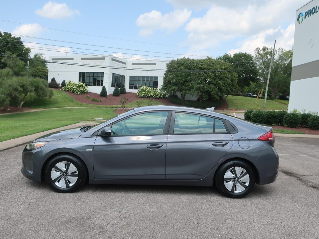 hyundai ioniq 2018 KMHC65LC0JU076354 image hyundai ioniq 2018 KMHC65LC0JU076354 image
