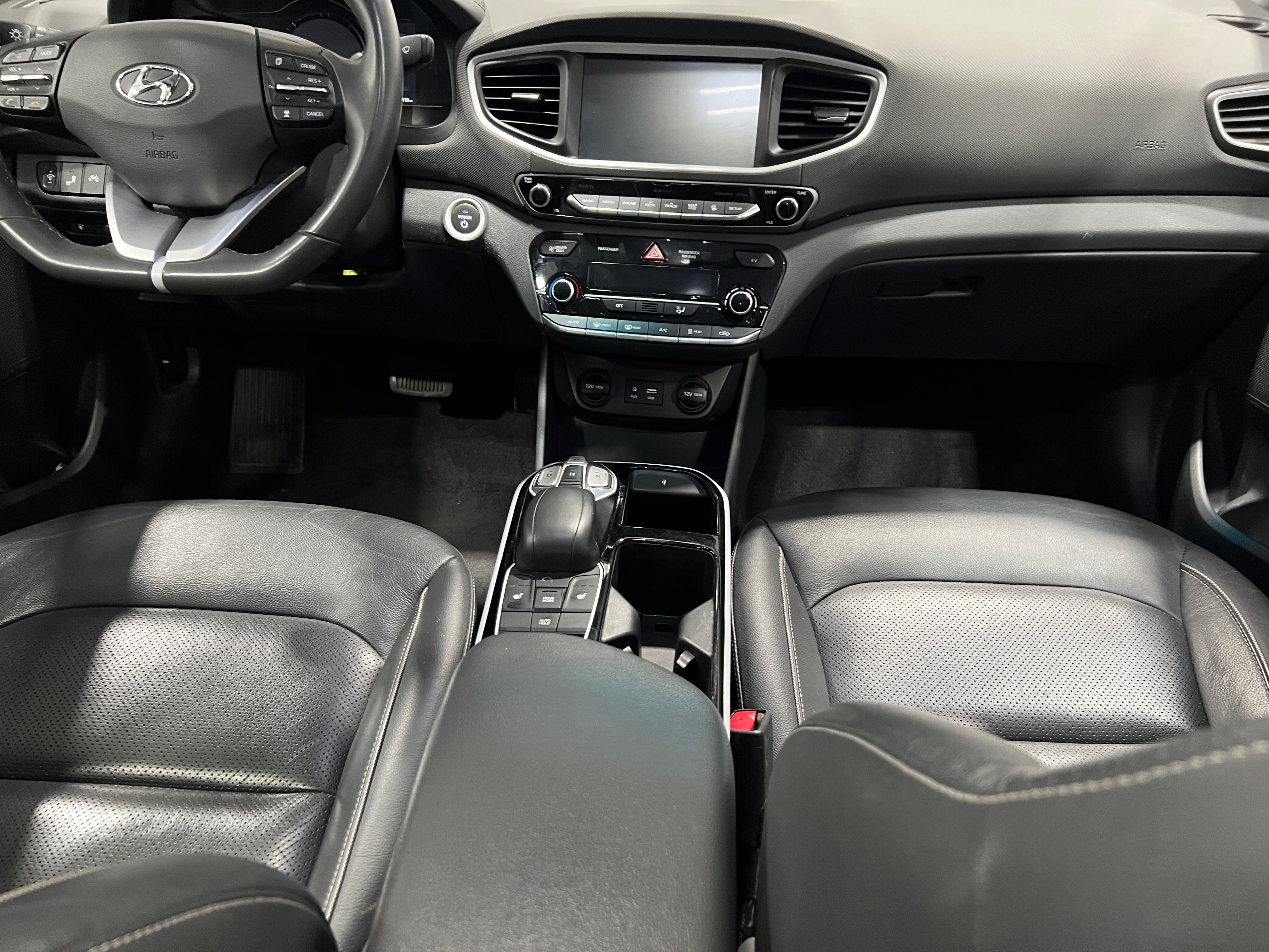 hyundai ioniq 2018 KMHC05LHXJU029894 image hyundai ioniq 2018 KMHC05LHXJU029894 image