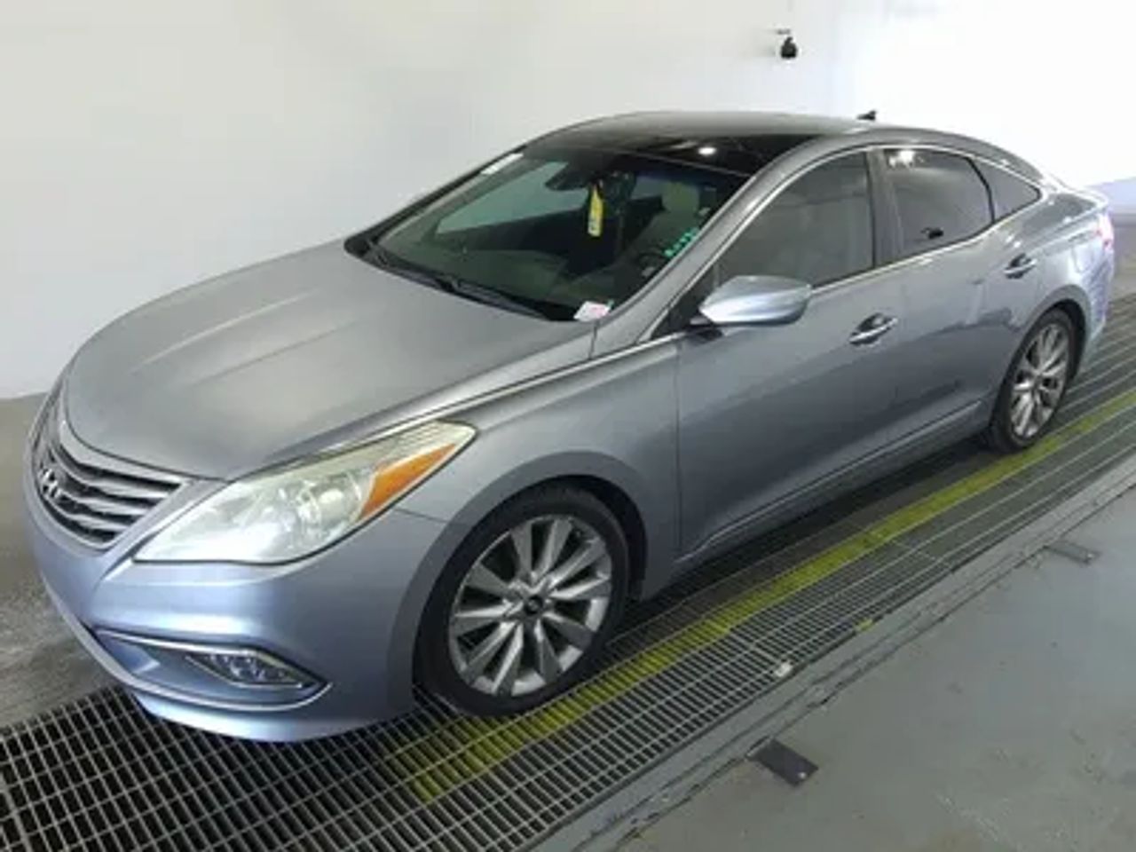 hyundai azera 2016 KMHFH4JG4GA525620 image hyundai azera 2016 KMHFH4JG4GA525620 image