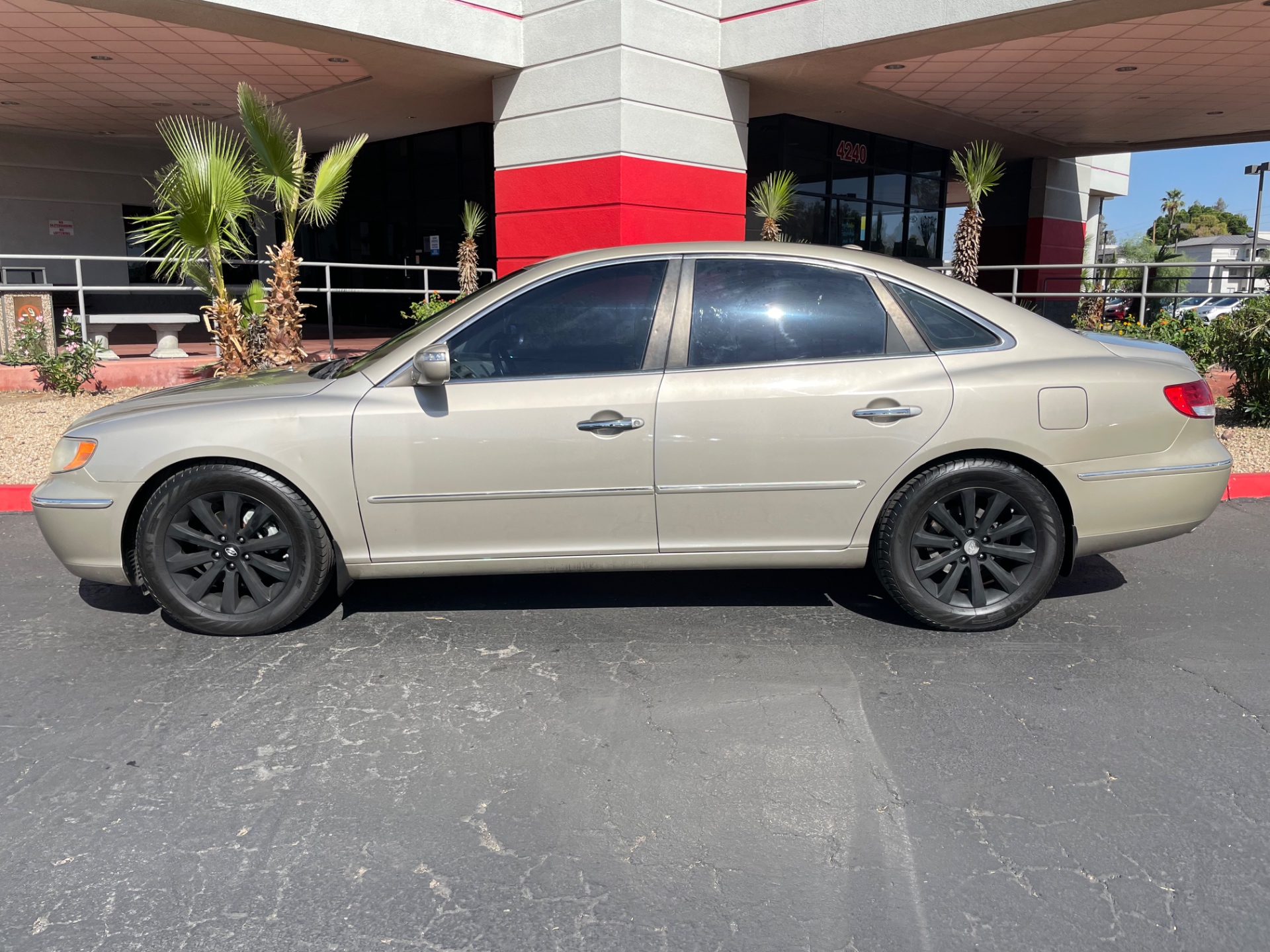 hyundai azera 2009 KMHFC46F49A381374 image hyundai azera 2009 KMHFC46F49A381374 image