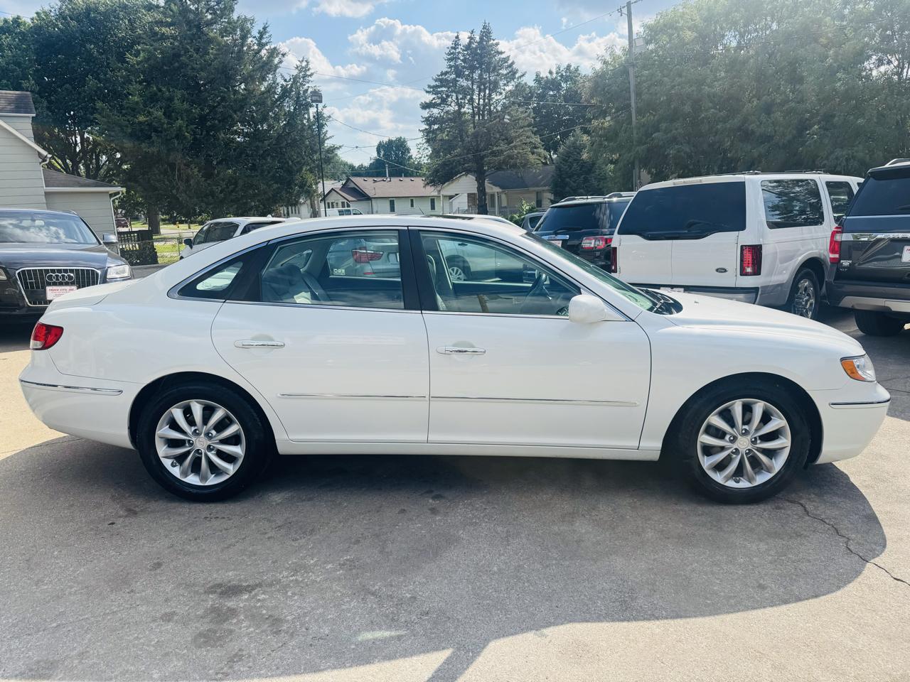 hyundai azera 2007 KMHFC46F57A192956 image hyundai azera 2007 KMHFC46F57A192956 image
