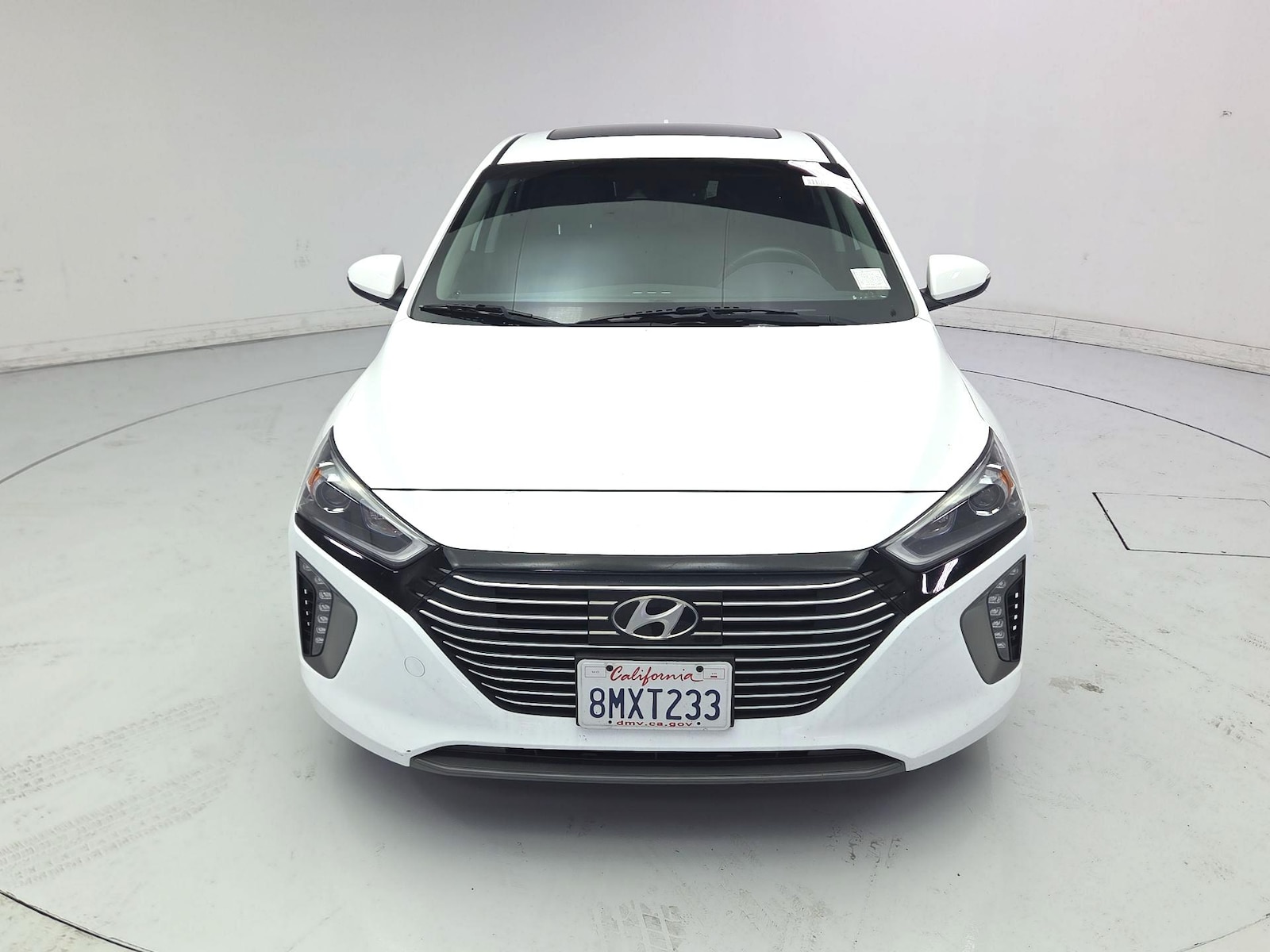 hyundai ioniq 2019 KMHC75LD6KU184548 image hyundai ioniq 2019 KMHC75LD6KU184548 image
