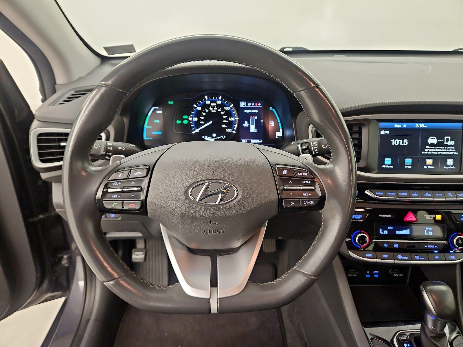 hyundai ioniq 2019 KMHC65LD4KU172899 image hyundai ioniq 2019 KMHC65LD4KU172899 image