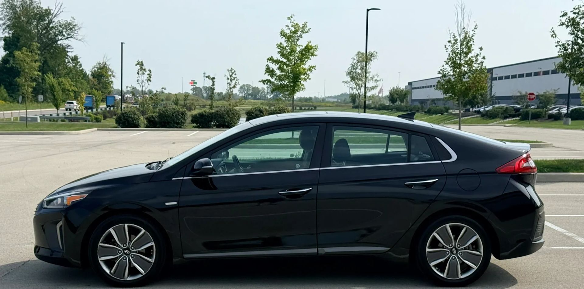 hyundai ioniq 2019 KMHC05LC8KU112696 image hyundai ioniq 2019 KMHC05LC8KU112696 image