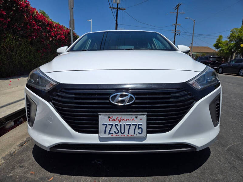 hyundai ioniq 2017 KMHC65LC4HU049670 image hyundai ioniq 2017 KMHC65LC4HU049670 image