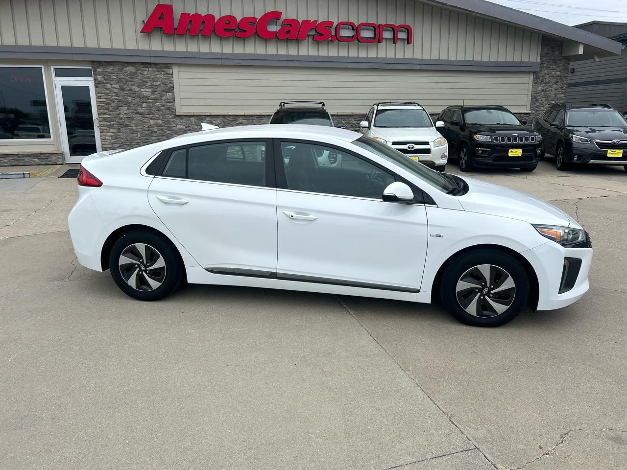 hyundai ioniq 2017 KMHC75LC7HU039941 image hyundai ioniq 2017 KMHC75LC7HU039941 image