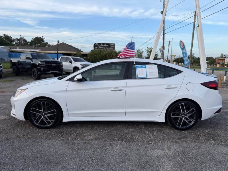 hyundai elantra 2019 KMHD04LBXKU817179 image hyundai elantra 2019 KMHD04LBXKU817179 image