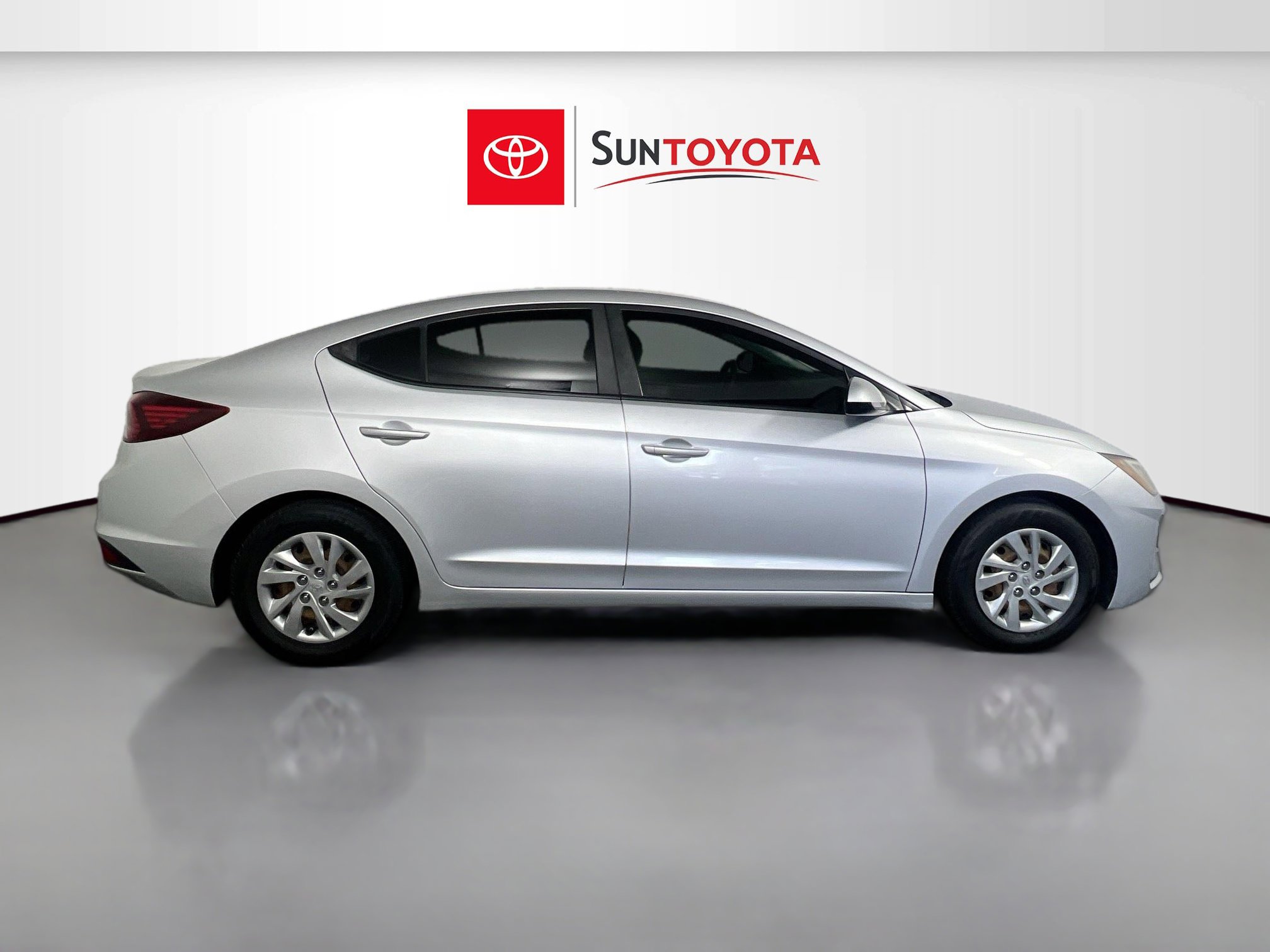 hyundai elantra 2019 KMHD74LF7KU886233 image hyundai elantra 2019 KMHD74LF7KU886233 image