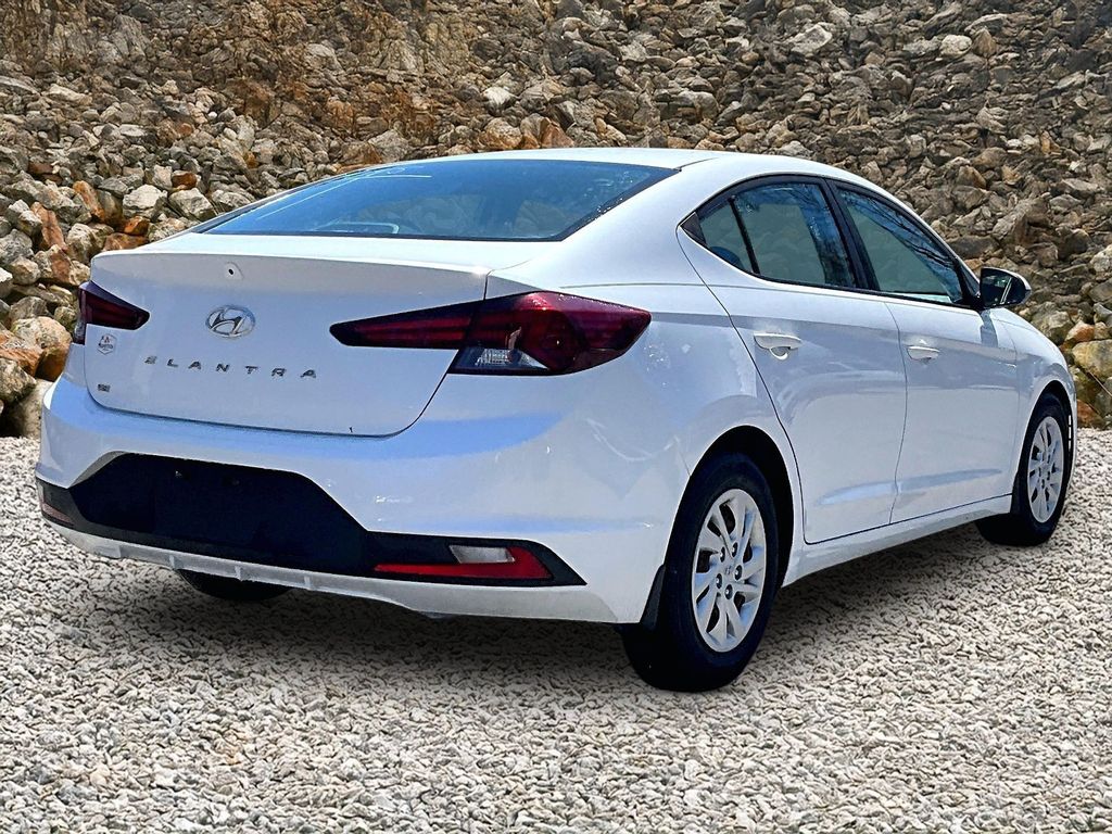 hyundai elantra 2019 5NPD74LF8KH452045 image hyundai elantra 2019 5NPD74LF8KH452045 image