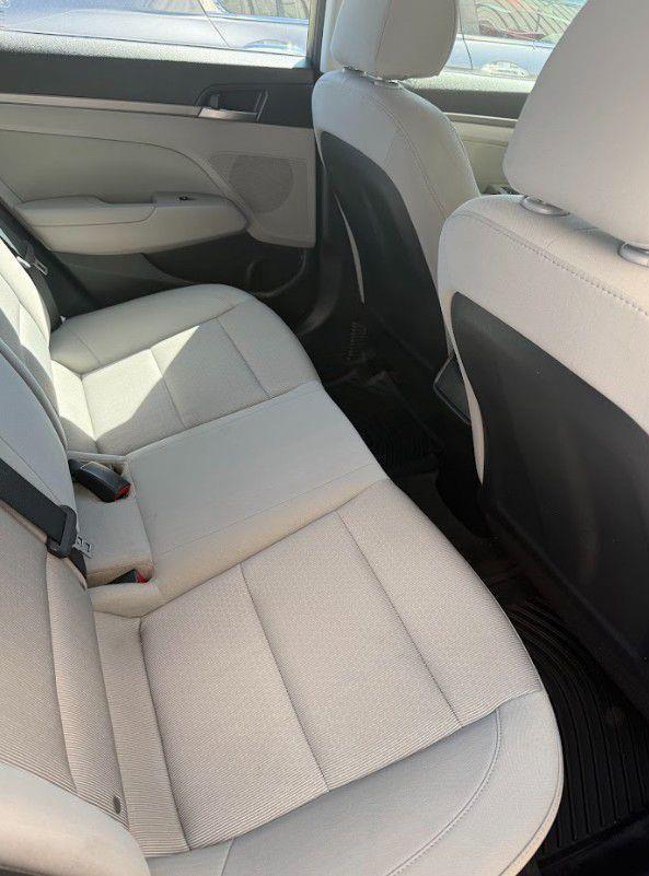 hyundai elantra 2018 5NPD84LF6JH252177 image hyundai elantra 2018 5NPD84LF6JH252177 image