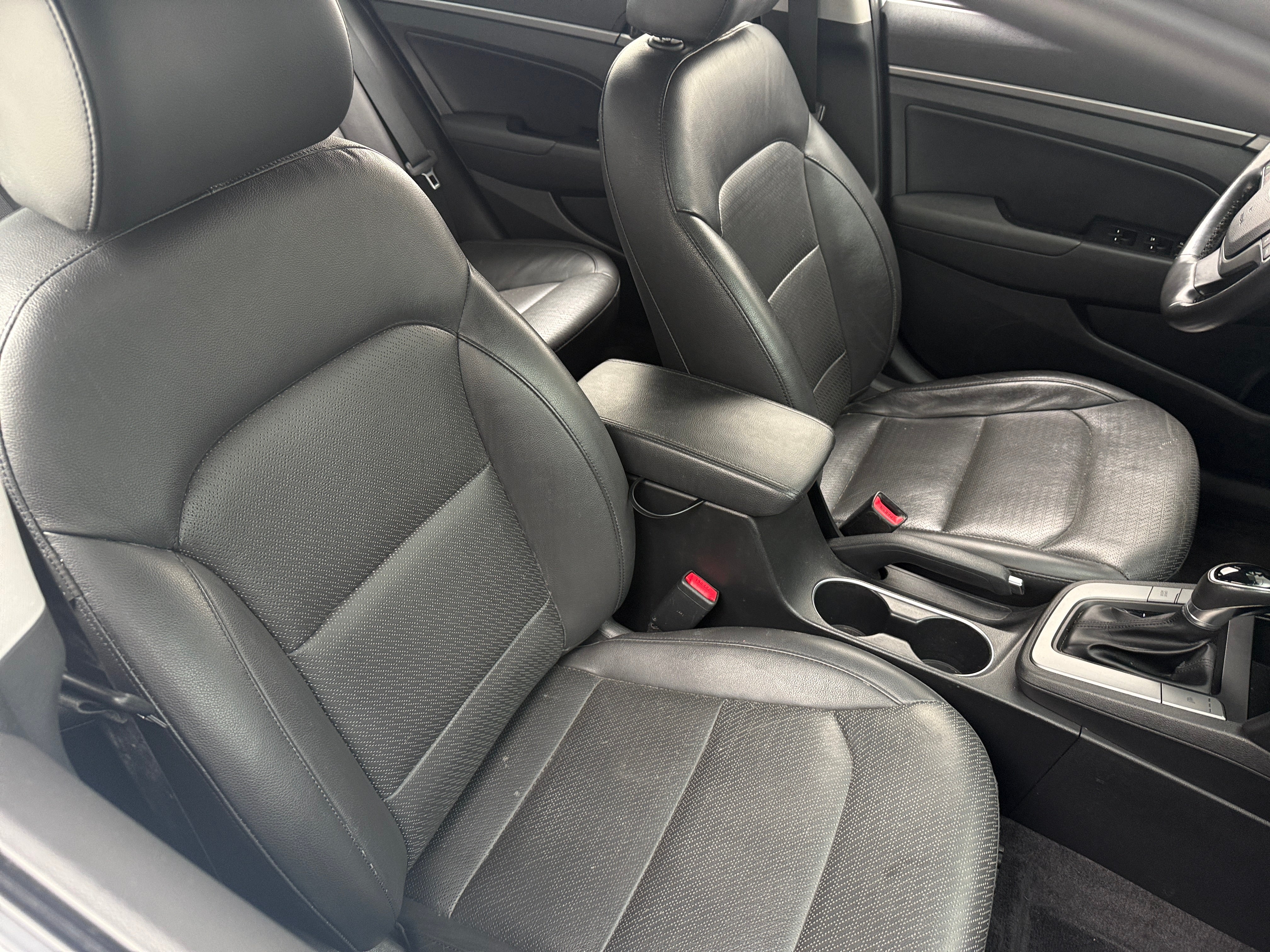 hyundai elantra 2018 KMHD84LF6JU612808 image