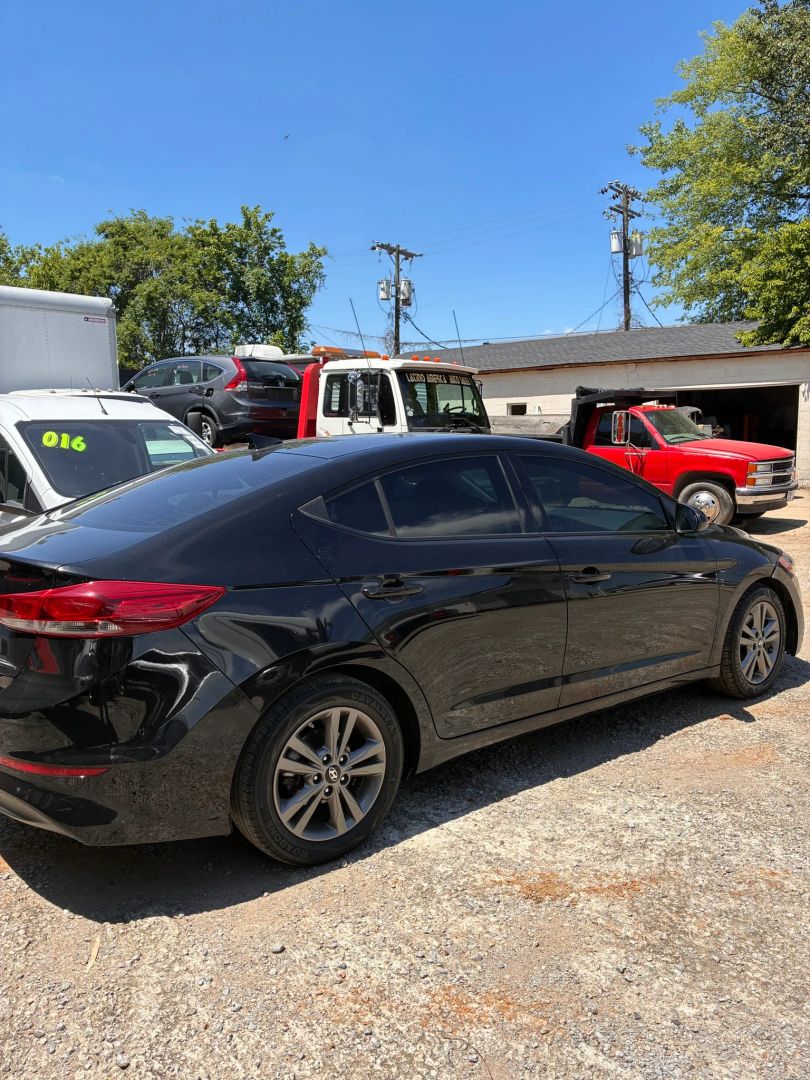 hyundai elantra 2018 5NPD84LF0JH213956 image hyundai elantra 2018 5NPD84LF0JH213956 image