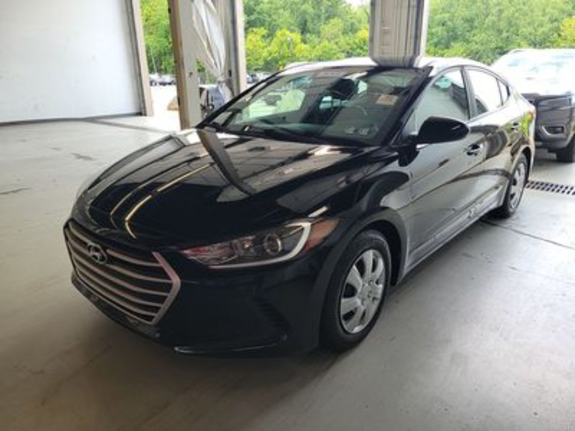 hyundai elantra 2018 KMHD74LF1JU493505 image hyundai elantra 2018 KMHD74LF1JU493505 image